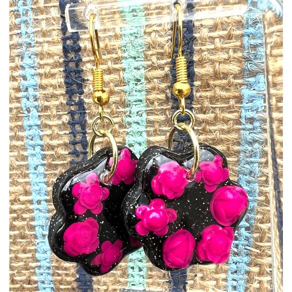 Artisan Black & Hot Pink Flower Dangle Clay Earrings New 1.85" Long - Picture 2 of 2
